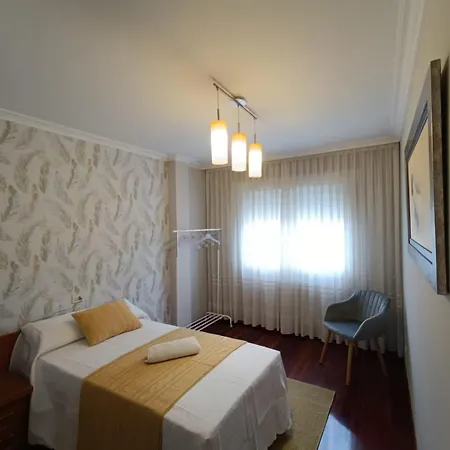 Apartamento Plaza Caldas De Reis Exterior photo
